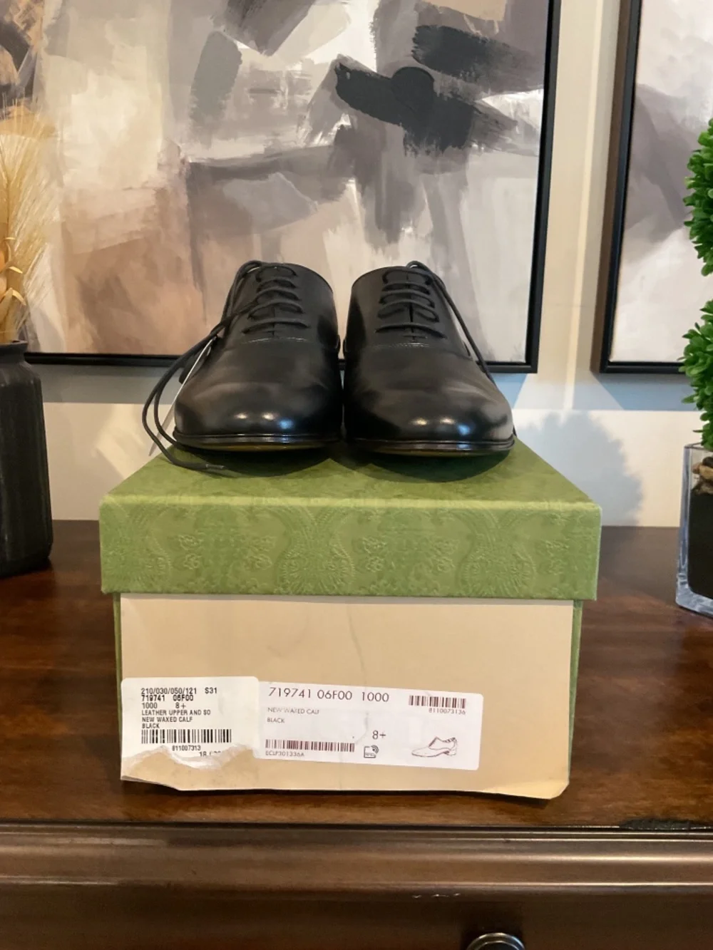 Gucci Mens Calfskin Black Lace-Up Oxfords